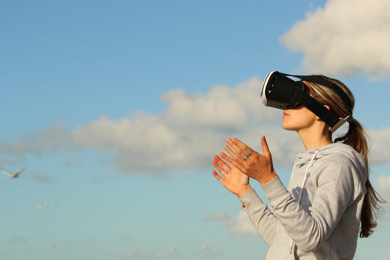 entdecken sie das metaverse: eine virtuelle welt, in der sie arbeiten, spielen und neue kontakte knüpfen können. erfahren sie mehr über die möglichkeiten, trends und technologien rund um das metaverse.
